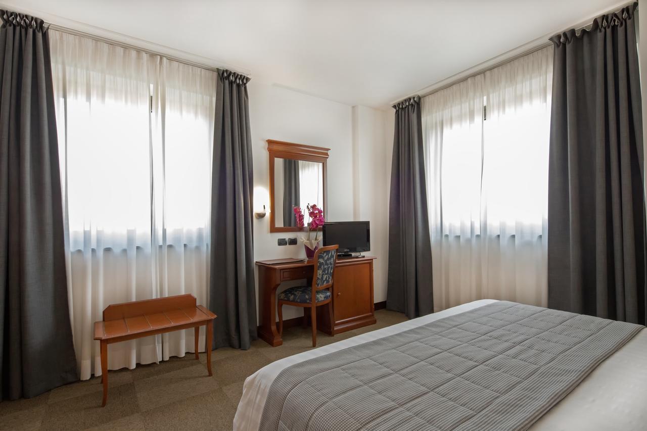 Hotel Medea (Adults Only) Alba  Dış mekan fotoğraf