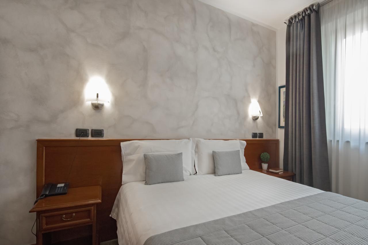 Hotel Medea (Adults Only) Alba  Dış mekan fotoğraf